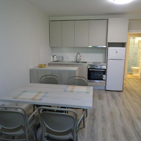Ninas Apartments モスタル エクステリア 写真