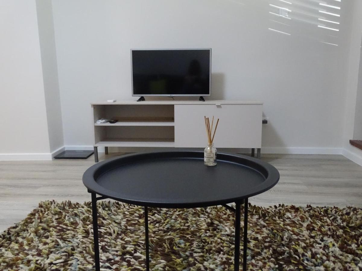 Ninas Apartments モスタル エクステリア 写真