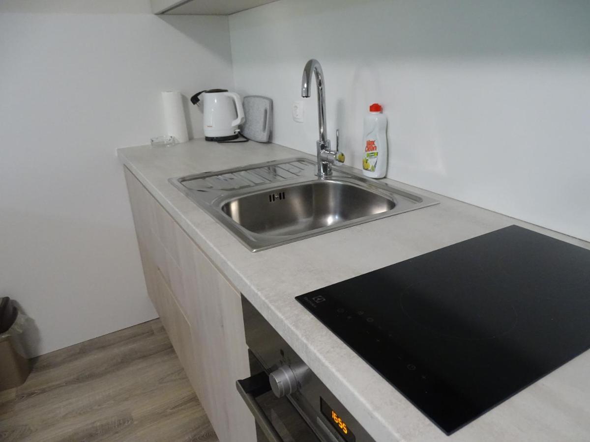 Ninas Apartments モスタル エクステリア 写真