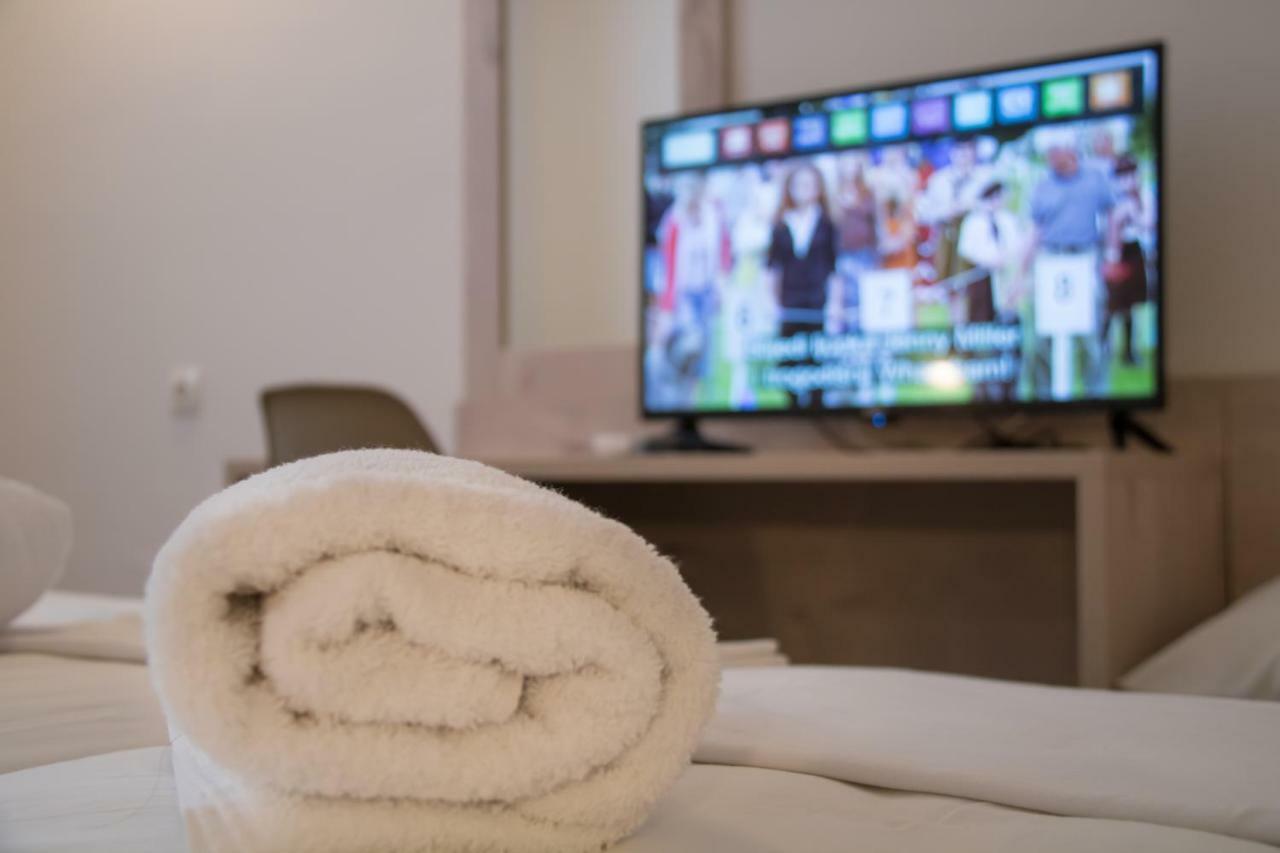 Ninas Apartments モスタル エクステリア 写真